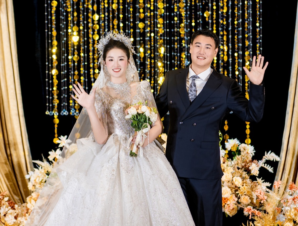 gikwb, 惠若琪, 汪慧敏帮助